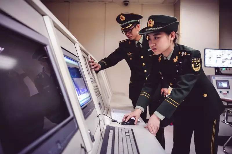 3.15丨我想，我可能遇到了一群“假”的消防员