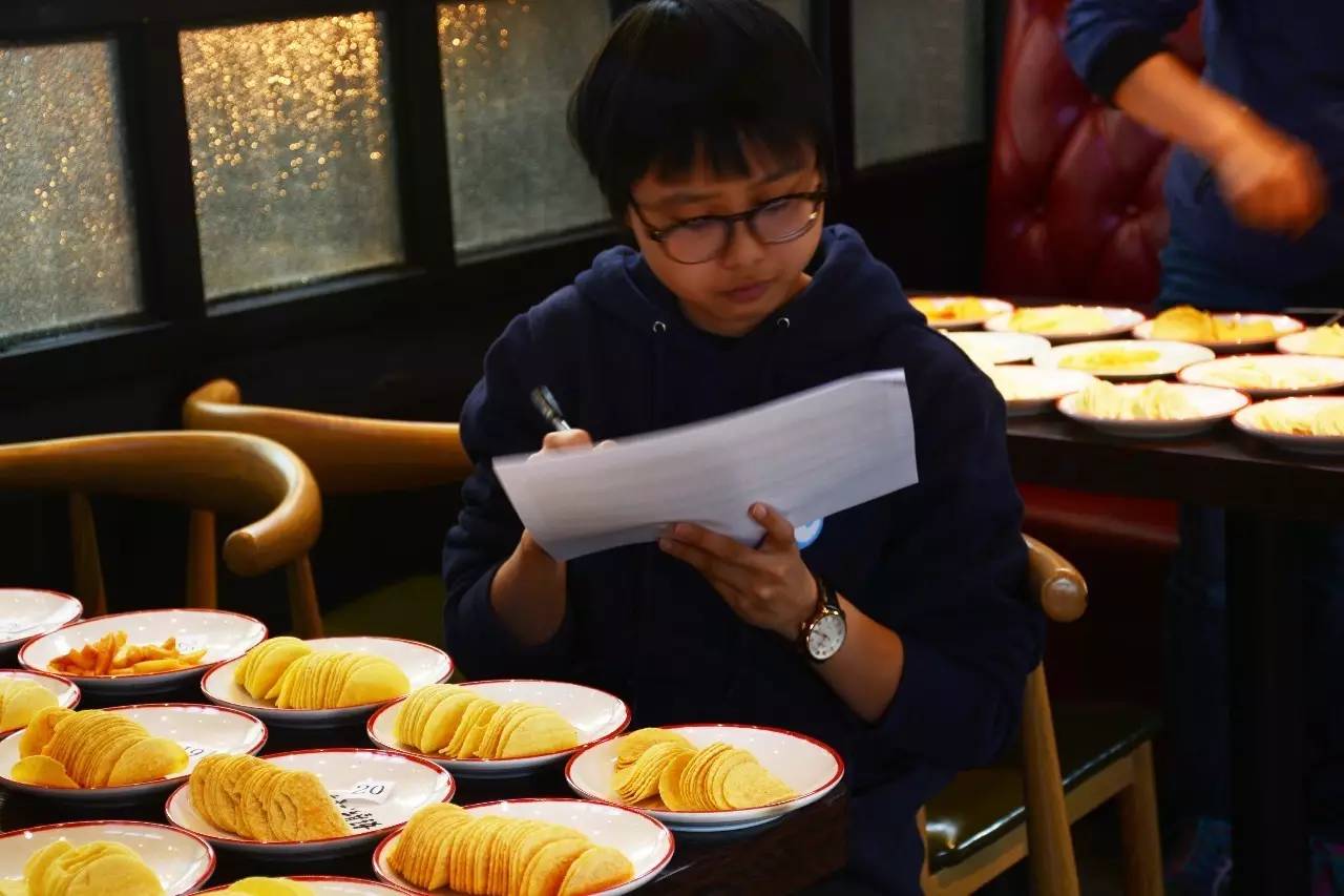 盲测了163种薯片，大家最爱的前三名居然不是网红！