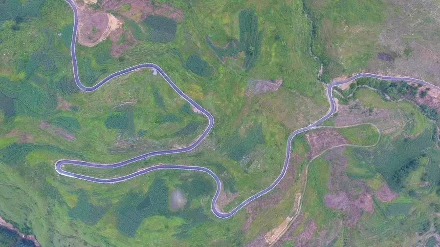 桐梓县交通大变身打通致富康庄道,兴仁市最新公路规划