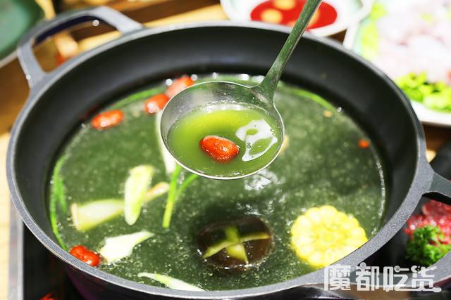 前方高能！魔都首家生态火锅店，在日照房里吃出今年流行色~