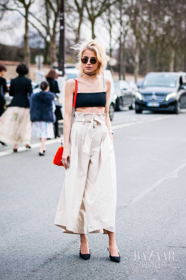 穿上这条束腰纸袋裤，手机里的P腿软件我全都能够卸载咯！