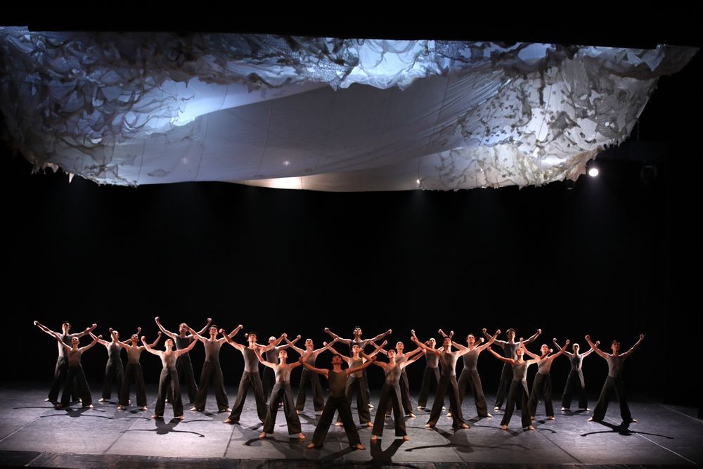 浪漫三月请你来舞蹈完全版,浪漫三月桃花红形体舞