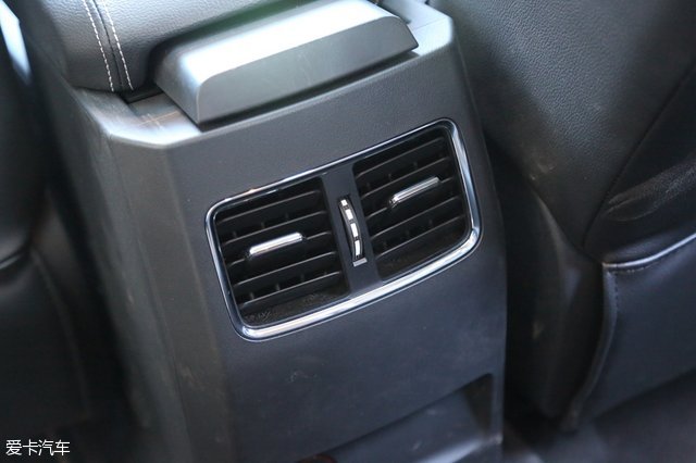 名爵锐腾是不是中型suv,名爵锐腾2015款2.0tgs