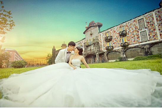 推荐一下成都拍婚纱照的地方,成都几月份拍婚纱照比较好