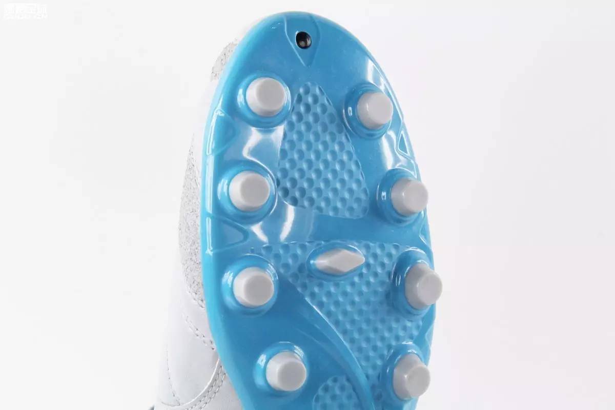 袋鼠皮和超纤皮区别,袋鼠皮和织物面料对比