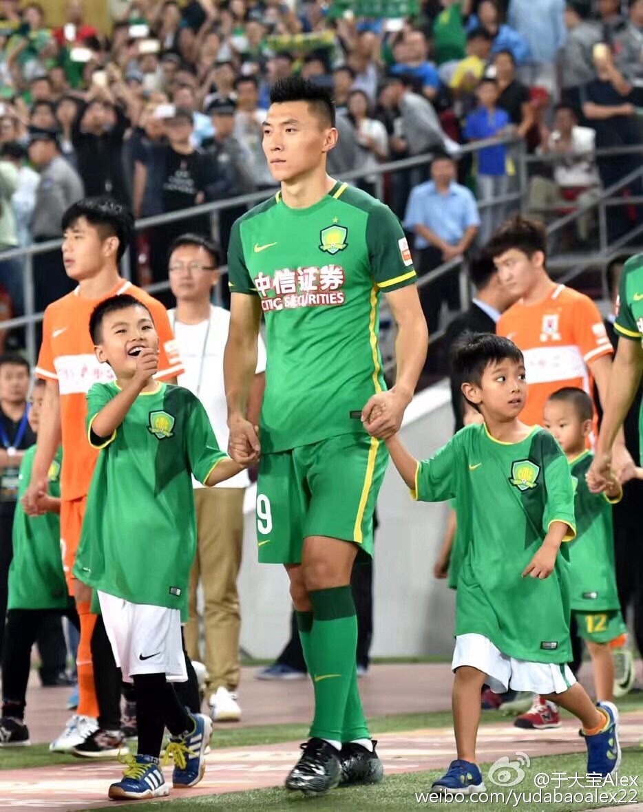 真汉子足球,国足真汉子