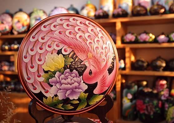 吃鲟鱼、泡温泉、赏美景、玩陶艺···完美周末就这么简单！