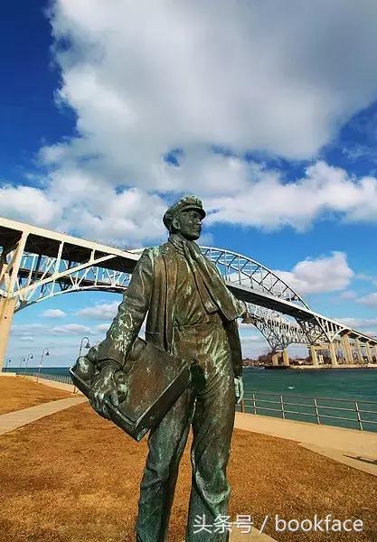 那么多人相信世上有鬼，只有他想办法给鬼打电话