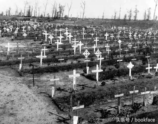 那么多人相信世上有鬼，只有他想办法给鬼打电话