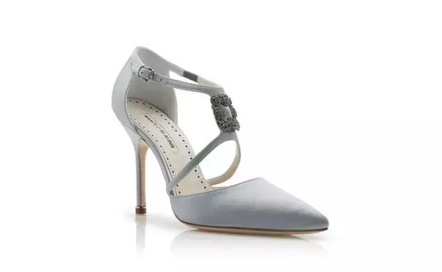 全球十大最美婚鞋品牌,合适脚宽脚胖的红色婚鞋测评