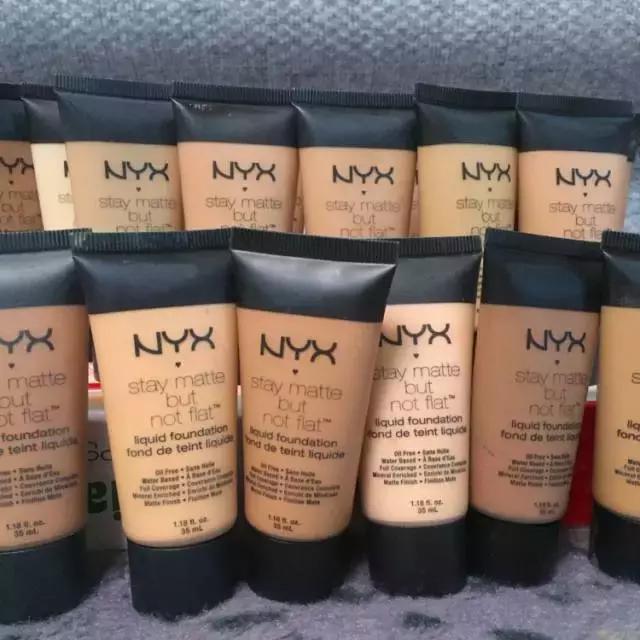 与mac同档次的彩妆有哪些,这个品牌简直是美妆界天花板