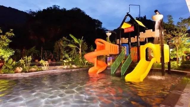 吃鲟鱼、泡温泉、赏美景、玩陶艺···完美周末就这么简单！