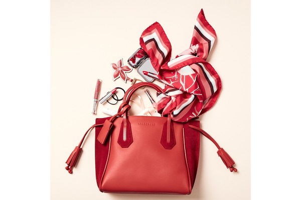 Longchamp饺子包大变样！平价买出大牌范~