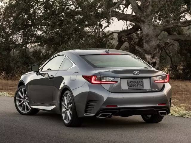 气质不输普拉多实拍哈弗h9,十几万但是比哈弗h9更大的车