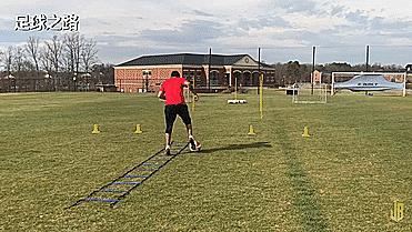 足球带球节奏变化的练习,普通带球变化节奏技巧