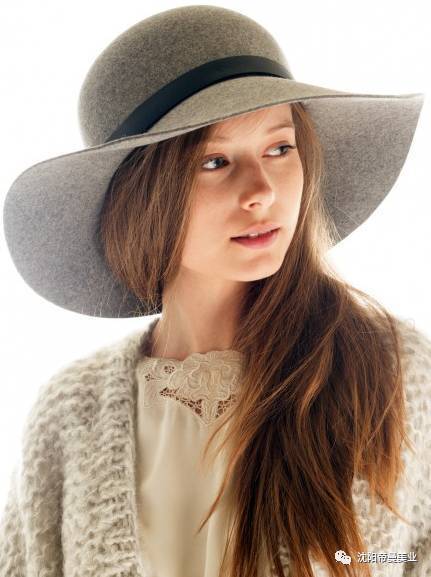 2017年流行趋势服装品牌,2017年最流行的服装