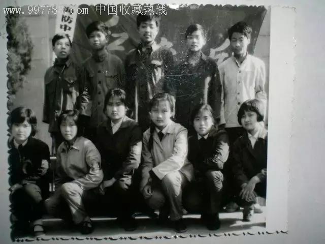 我很怀念以前的母校,我的母校没了什么意思