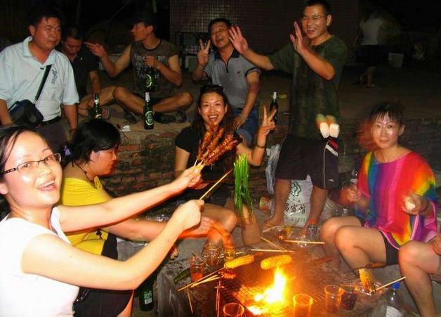 双月湾情人岛沙滩能够露营吗,双月湾看日落露营最佳地点