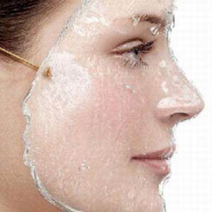 不经常笑就能够消除法令纹,祛除法令纹让你超自信