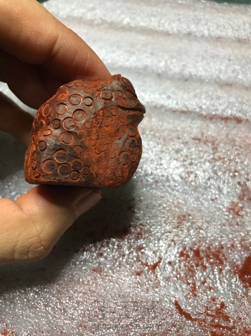 小叶紫檀木刻蟾蜍