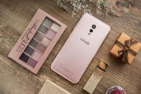 春日郊游好时节选款靓机记录美好时光