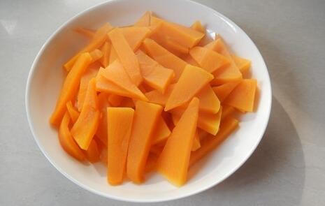 黄玫瑰送朋友的花语是什么,黄玫瑰送给朋友代表什么