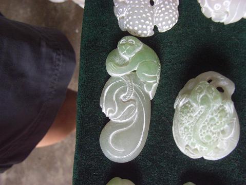 和田玉捡漏技巧,和田玉捡漏指南