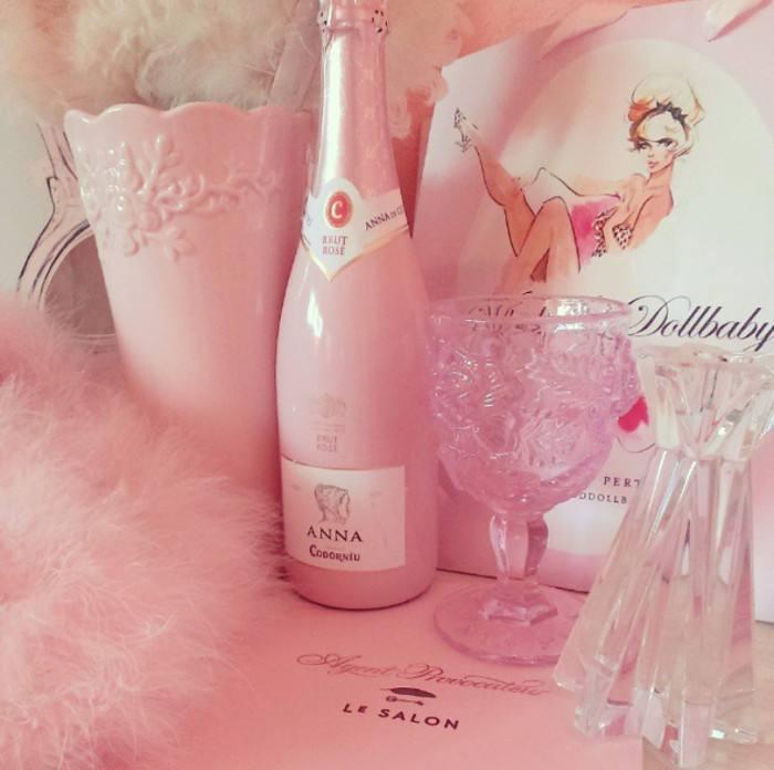 放大眼睛美瞳怎么选,美瞳超大全眼怎么摘