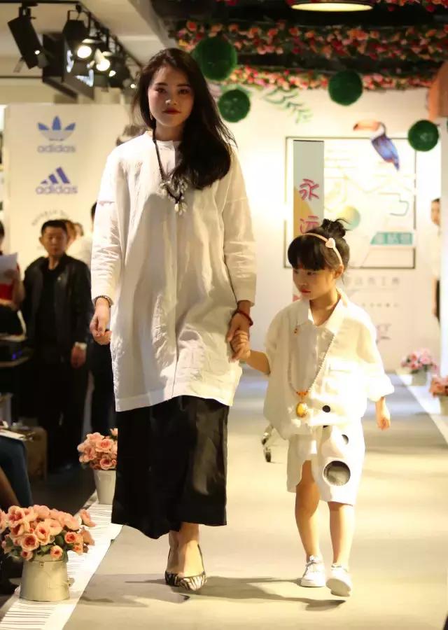 贵阳这些女人，不是名模，但都有一颗想混时尚圈的心！