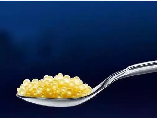 用贵仙仙的护肤品脸上也搓泥？你的护肤程序可能错了！