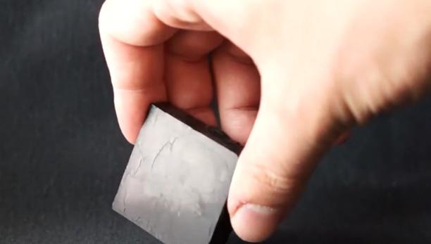 生活中怎样让物体悬浮和太空一样,能让物体悬浮的科学小实验