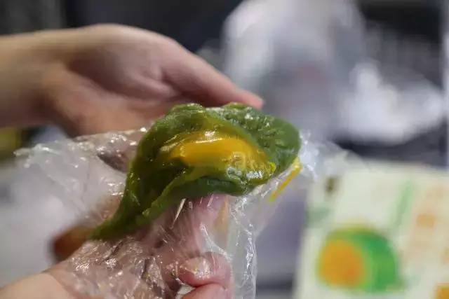 魔都青团界又作妖了！牛蛙、樱花、榴莲、火锅……奇葩合集！