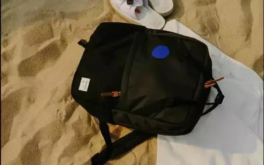 双肩包夏季穿搭,小众高级感双肩包防雨