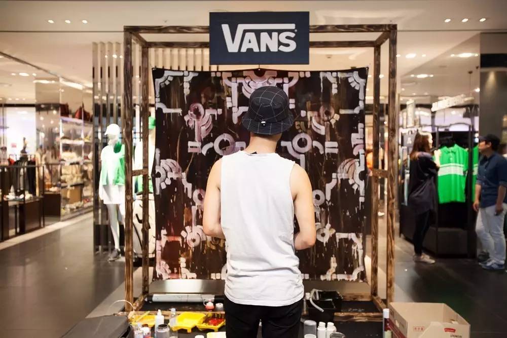 hm2023年财报,hm2023年中国营收