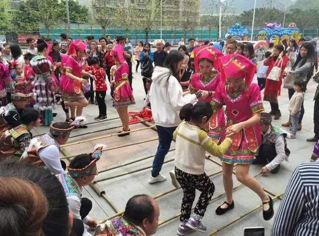 愚人节过了几点就不能够骗人了,广西三月三愚人节