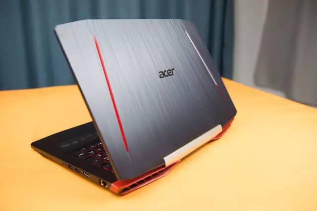 屏幕观感好的游戏本,不追求屏幕只追求性能的游戏本