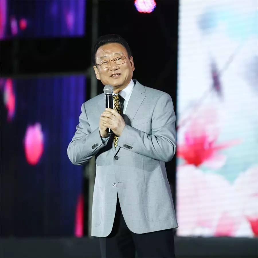 蒋大为、唐俊乔、陆海涛等大咖与玉屏万人共度桃花节