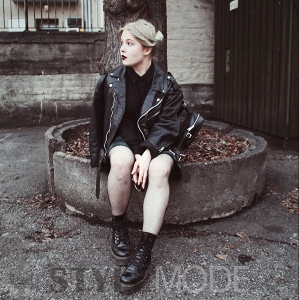 紧身短款皮衣怎么搭配才显高级,又高又瘦中长款皮衣怎么穿最好看