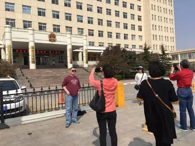 闆勫畨鏂板尯瀵瑰ぉ娲ユ埧浠风殑褰卞搷,闆勫畨鏂板尯瀵瑰ぉ娲ユ埧浜х殑鍐插嚮