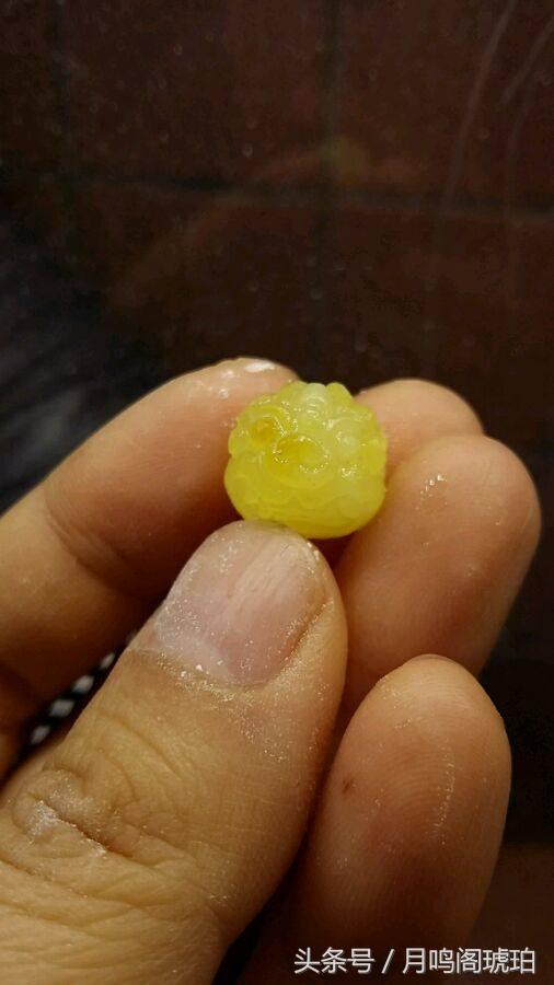 琥珀边角料变废为宝,废物利用提炼黄金