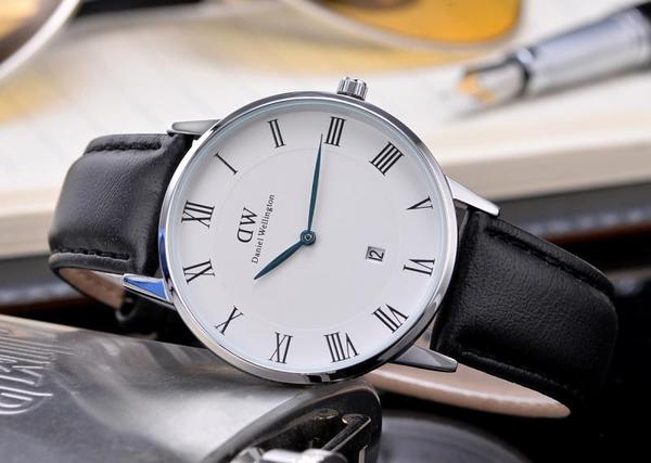 dw手表最火款式,dw手表免费真假鉴定