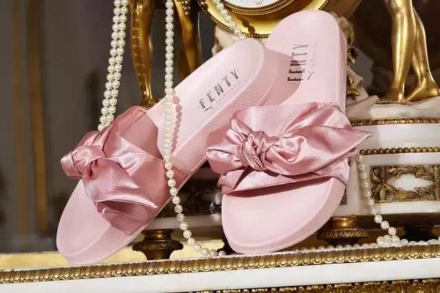 今年秋冬流行的三双鞋,今年最好看的鞋子是哪一款