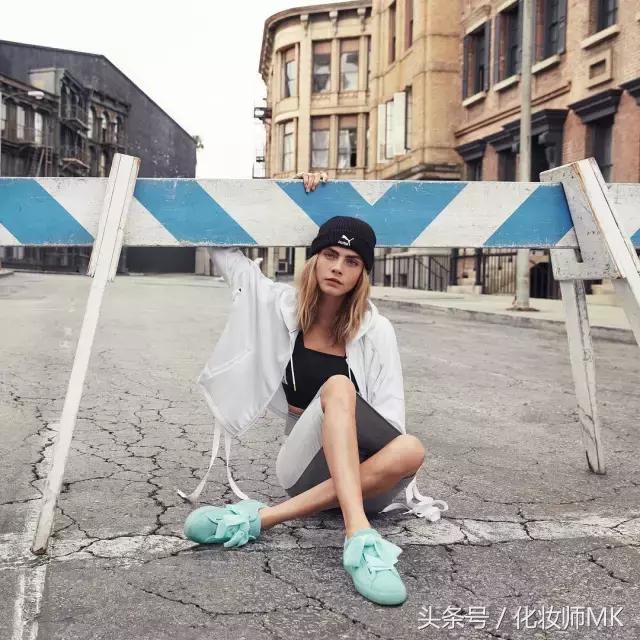 刘雯迪丽热巴都穿过的彩色的鞋,刘雯帕拉丁鞋子同款