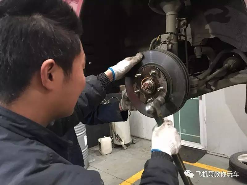 刹车升级应该注意什么,想提升刹车性能有什么好方法