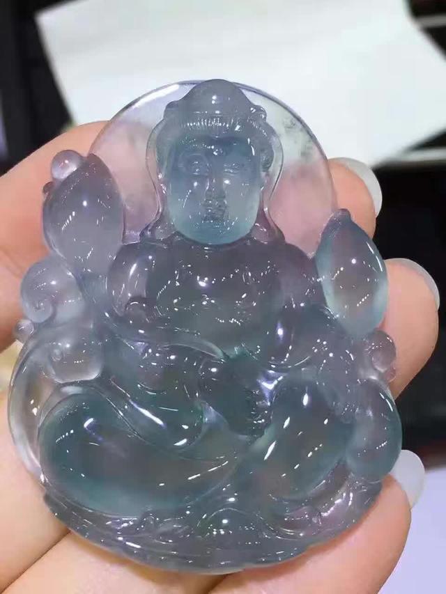 和田玉市场恶性循环,近来经济不景气和田玉销量走低