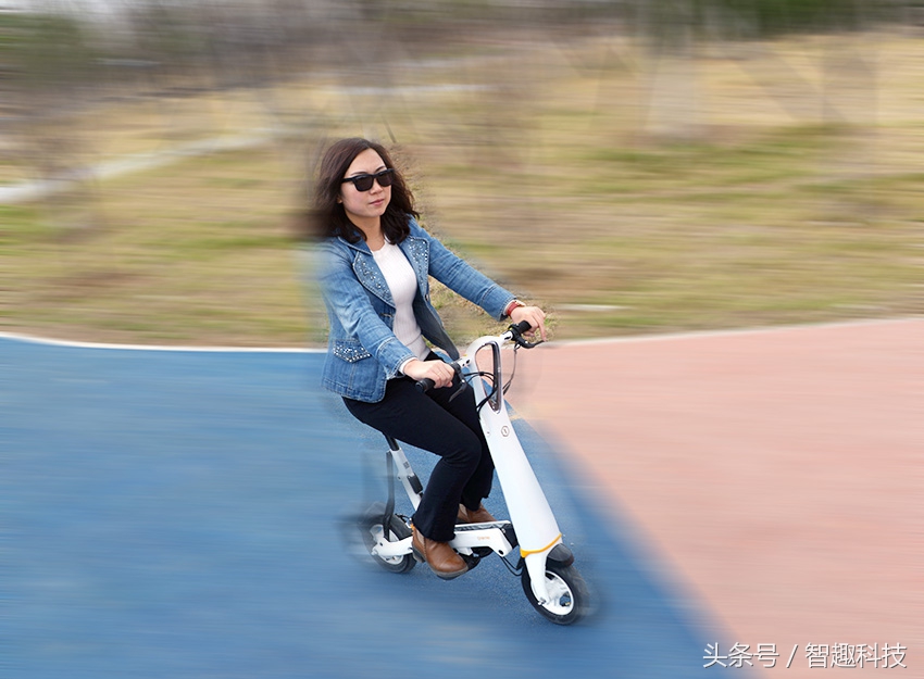 老婆儿子齐上阵视频,入门级电动车测评