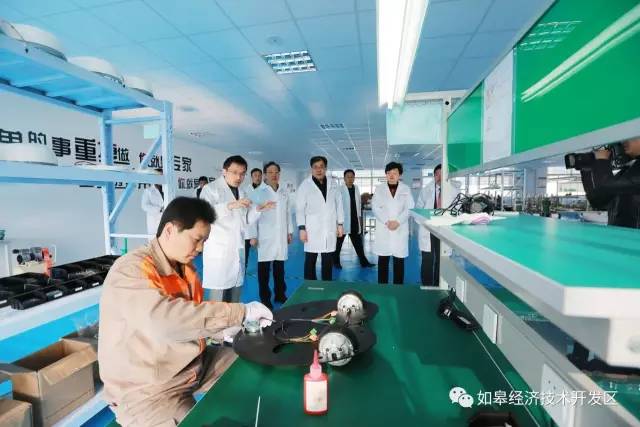 稳！2016年度中国十大服务机器人品牌揭晓，如皋木爷上榜！