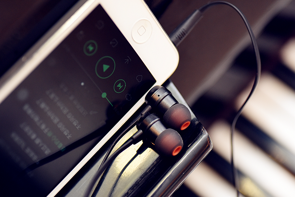 百元级蓝牙耳塞,百元级耳塞