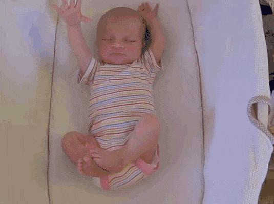 新手妈妈看到自己宝宝就烦,新生儿7个常见的生理现象