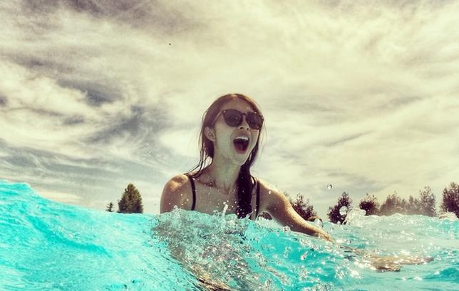 自己一个人拍照怎样摆pose才好看,学会这十个pose怎么拍照都好看